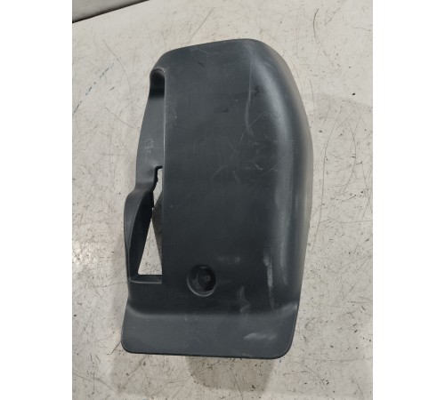 Кожух рулевой колонки нижний