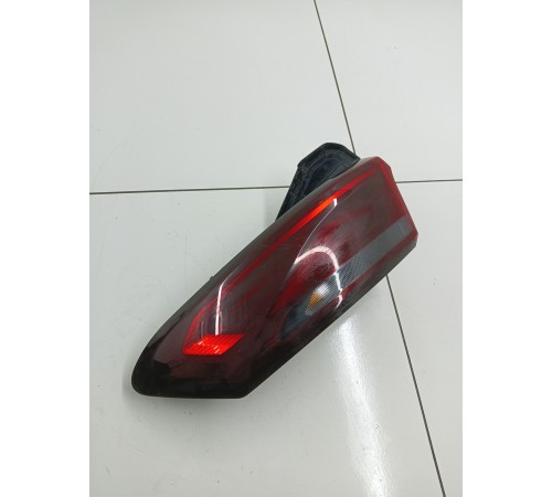 Фонарь задний левый (наружный)