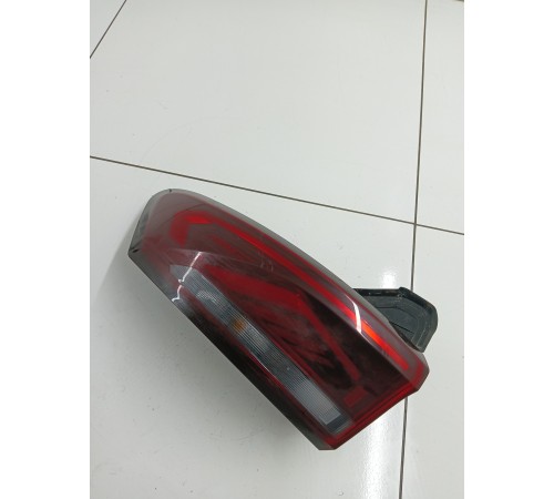 Фонарь задний левый (наружный)