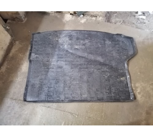 Коврик багажника