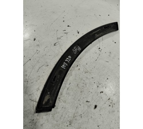 Накладка двери (задняя правая)