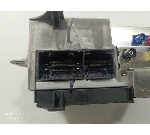 Блок управления мультимедиа и навигацией, магнитола