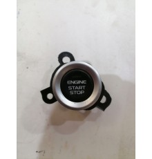 Кнопка запуска двигателя СТАРТ/СТОП