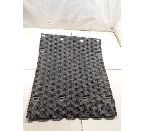 Брызговик задней левой оси