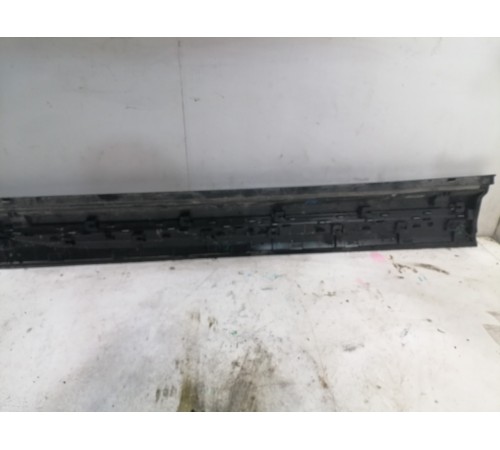 Накладка молдинг двери передняя левая внешняя