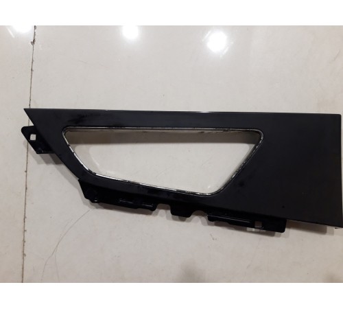 Накладка обшивки двери (задняя левая)