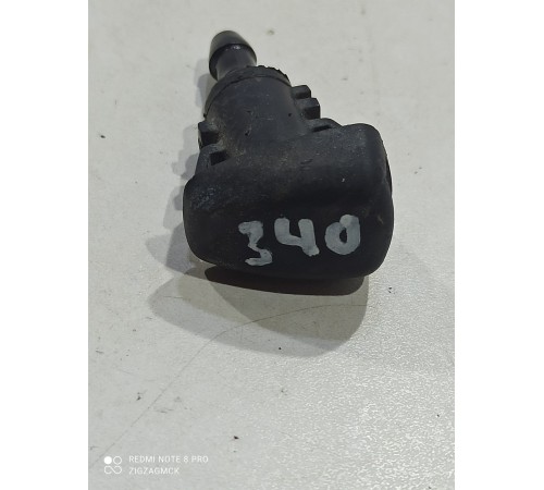 Форсунка омывателя лобового стекла