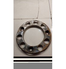 Колпак ступичный колесный передний правый