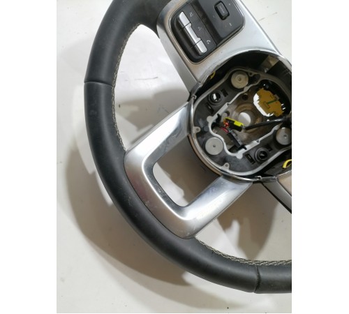 Руль в сборе с кнопками