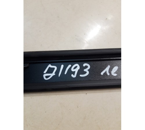 Накладка крыши (левая)