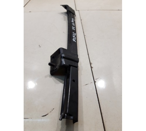 Направляющая стекла (задняя, левая)