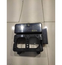 Вставка в центральную консоль