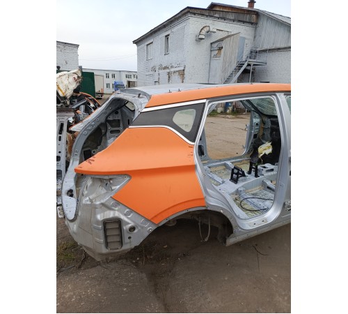 Крыло заднее правое