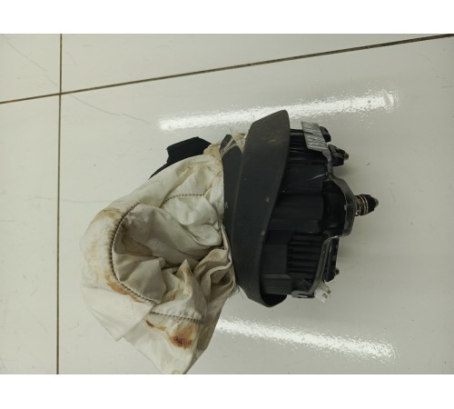 Подушка безопасности водителя