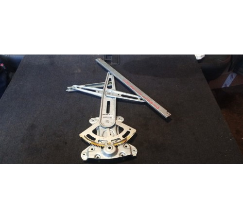 Стеклоподъемник электрический передний правый