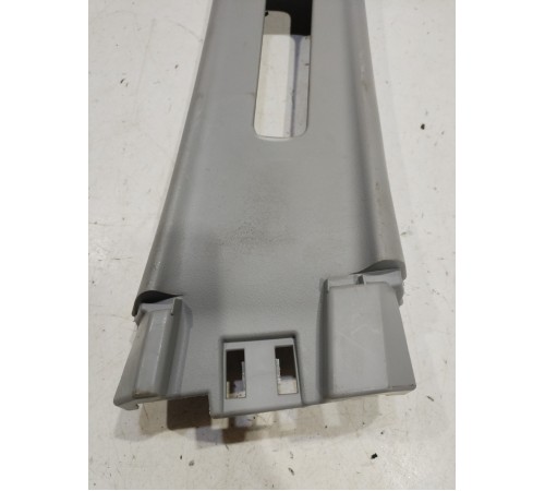 Обшивка центральной стойки(правая верхняя)