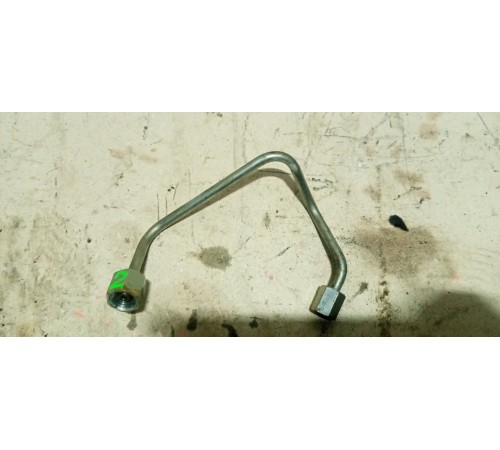 Трубка топливная  на 2 цилиндр