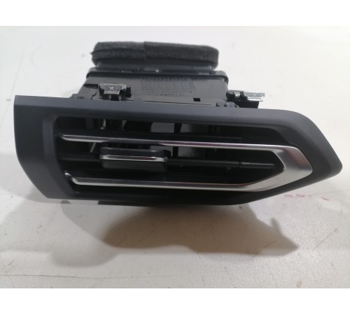 Воздушный дефлектор передний правый