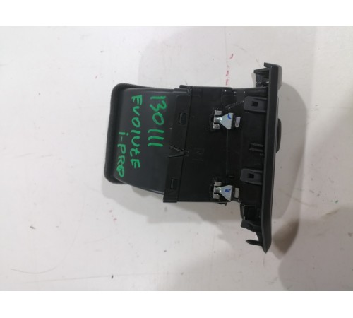 Воздушный дефлектор передний правый