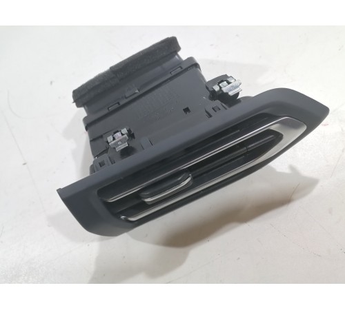 Воздушный дефлектор передний правый