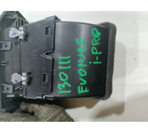 Воздушный дефлектор передний правый