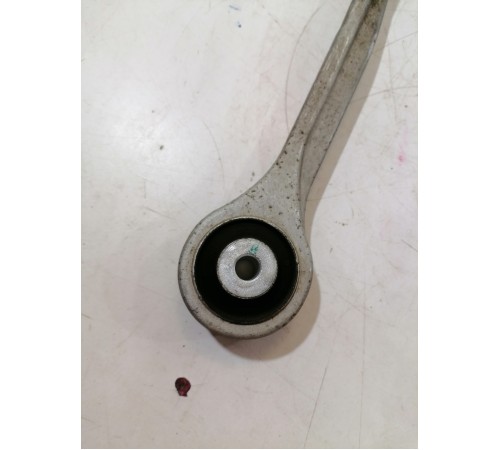 Рычаг подвески передний правый