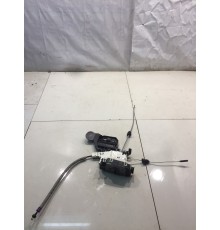 Замок двери (задний, левый)