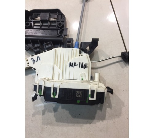 Замок двери (задний, левый)