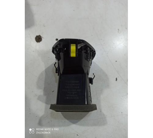 Воздушный дефлектор левый