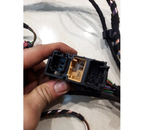 Электропроводка багажника