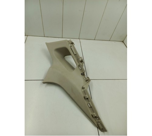 Обшивка стойки задняя левая