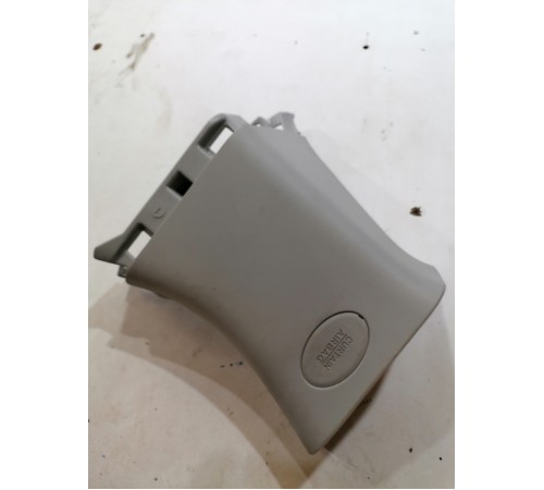 Накладка багажника левая верхняя