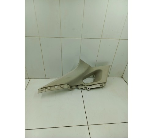 Обшивка стойки задняя левая