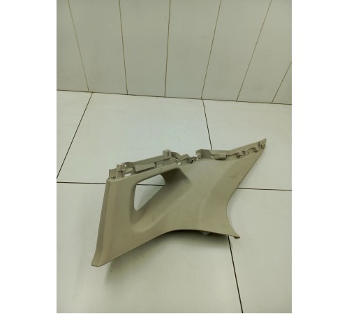 Обшивка стойки задняя левая