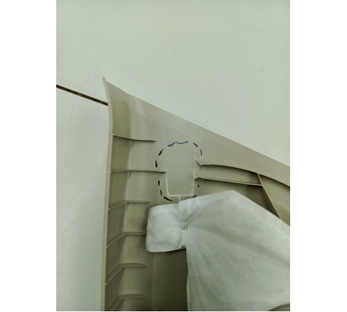 Обшивка стойки задняя левая