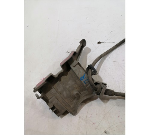 Тормозной шланг передний правый