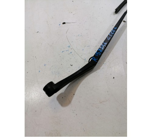 Поводок правый