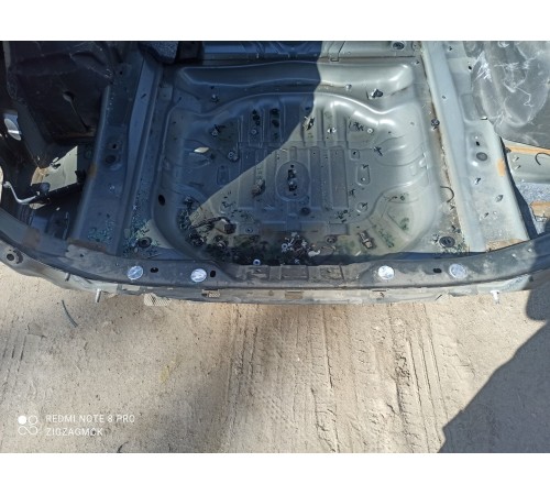 Задняя панель