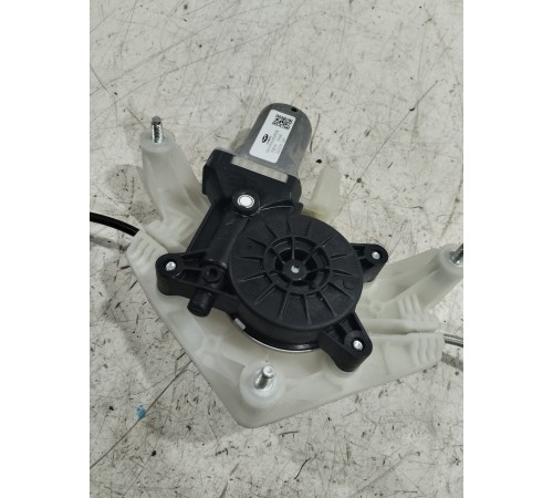 Стеклоподъёмник двери задний правый