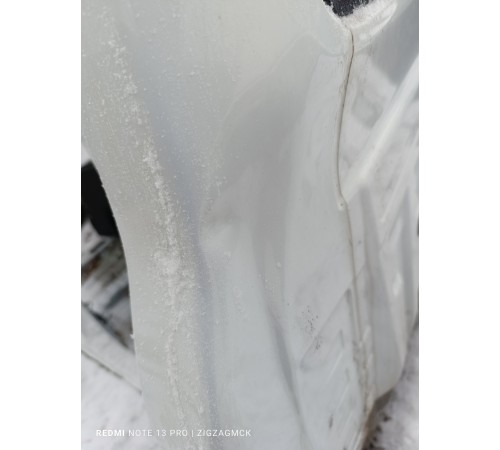 Задняя стойка левая