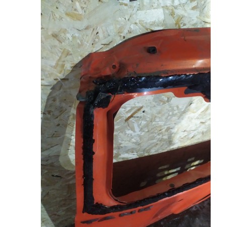 Крышка дверь багажника