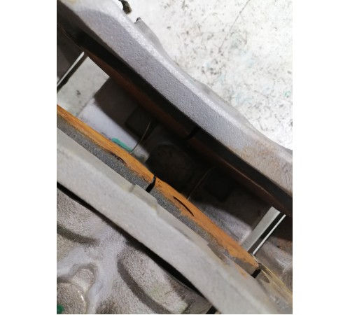 Суппорт тормозной передний правый