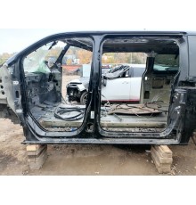 Порог со стойкой левый