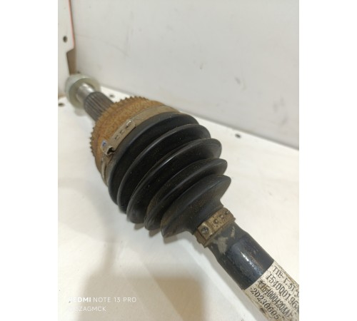 Полуось (привод) передний правый