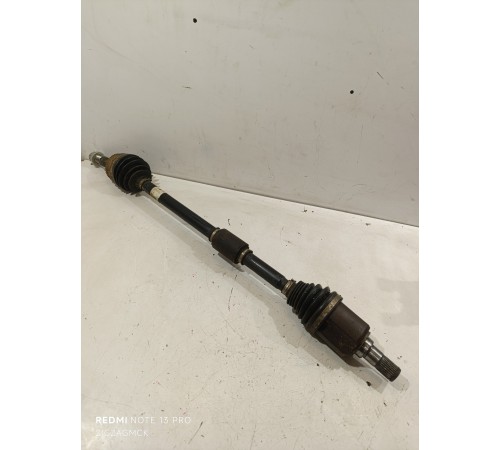 Полуось (привод) передний правый