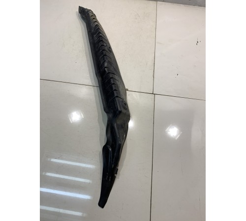 Пыльник крыла (передний, правый)