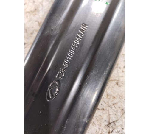 Планка кронштейн фары передней панели правый