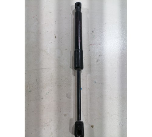 Амортизатор капота правый