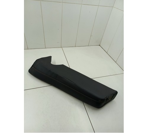 Боковина заднего ряда сиденья левая