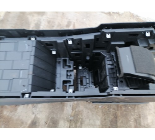 Центральная консоль